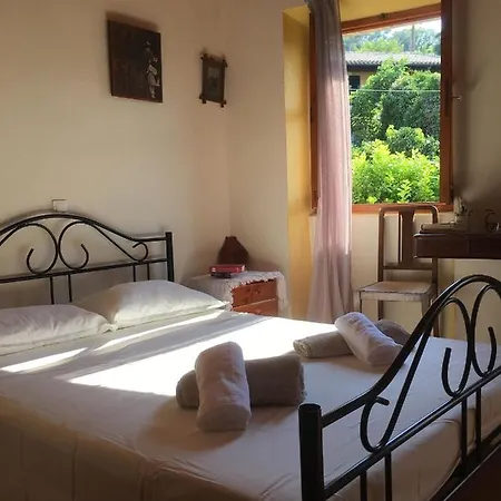 Casa rural Country Traditional House In Corfu Village, Greece Sinarádes